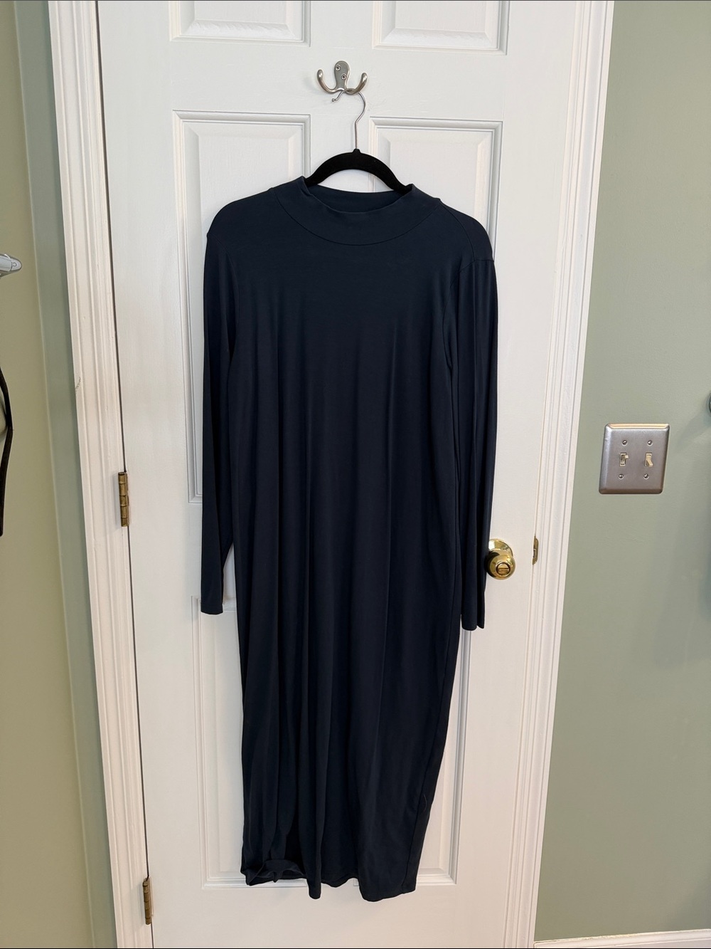Classic Dark Blue Long Sleeve Maxi Dress